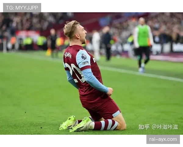 库杜斯：从阿贾克斯核心到西汉姆关键先生的生涯转折解析